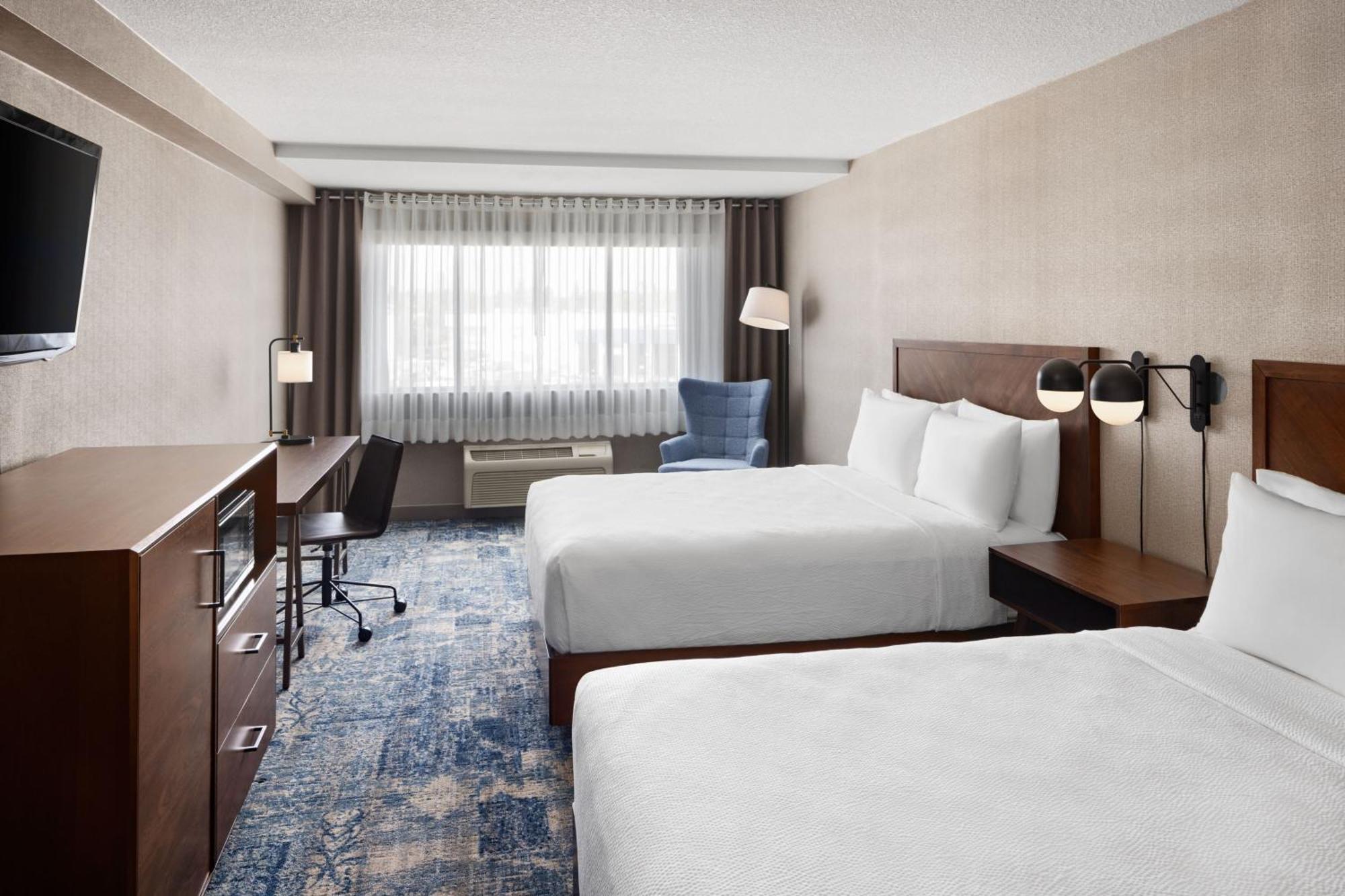 Four Points By Sheraton Edmonton South Exteriör bild