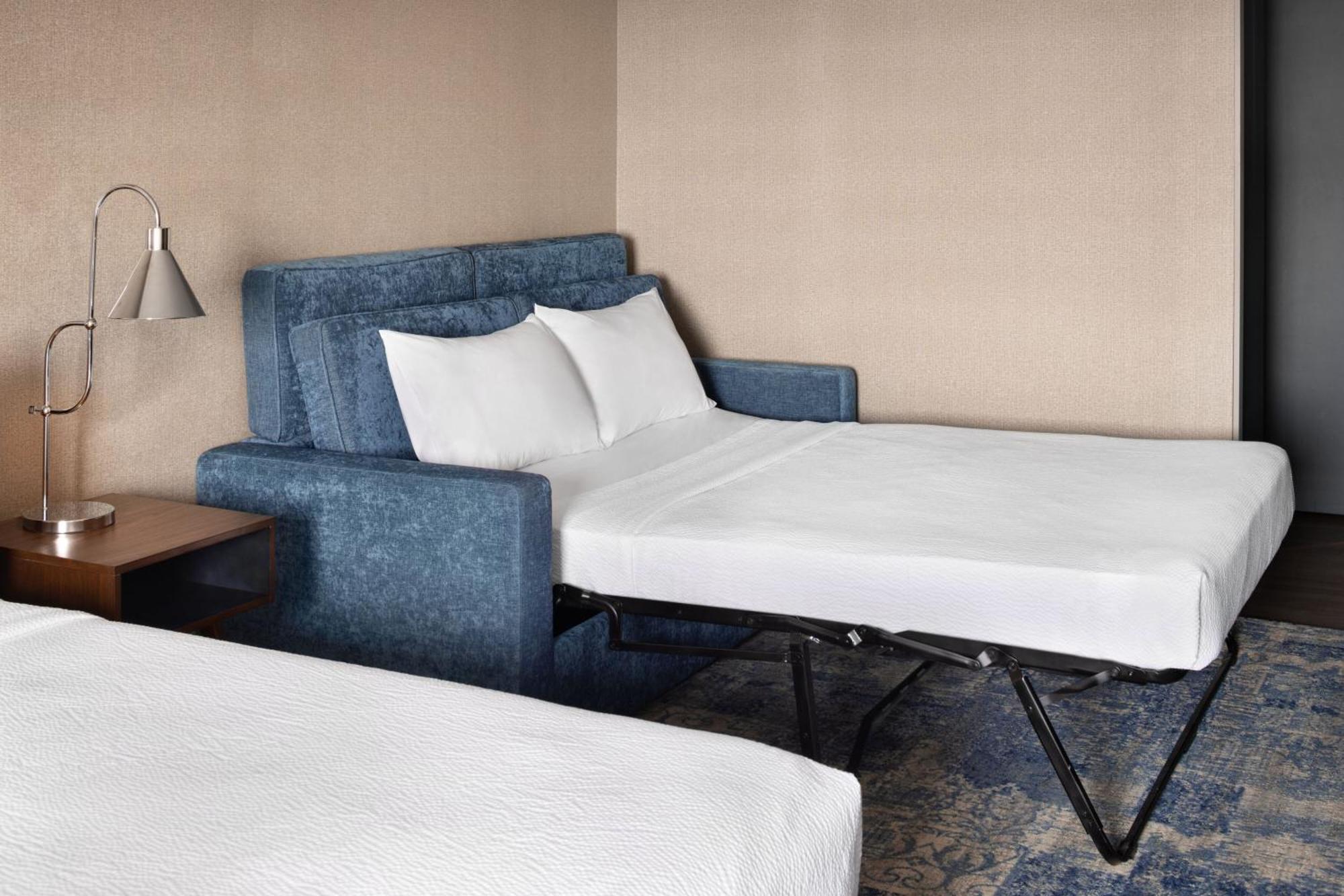 Four Points By Sheraton Edmonton South Exteriör bild
